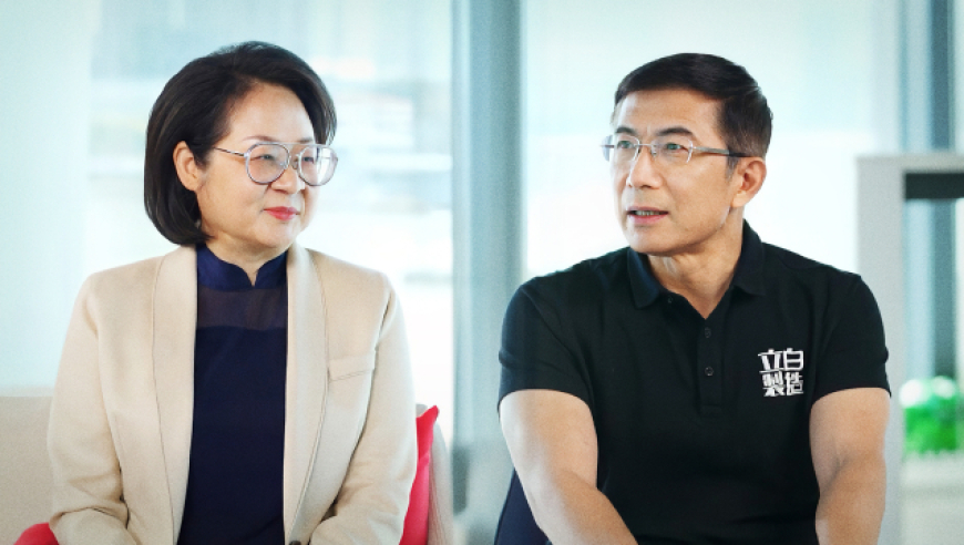 六盒大全经典全年资料2025年版,deepseek评价整容女网红,成语解释落实可能存在的问题_开发版V15.61